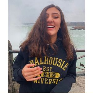 Meet your Posher, Rafaela